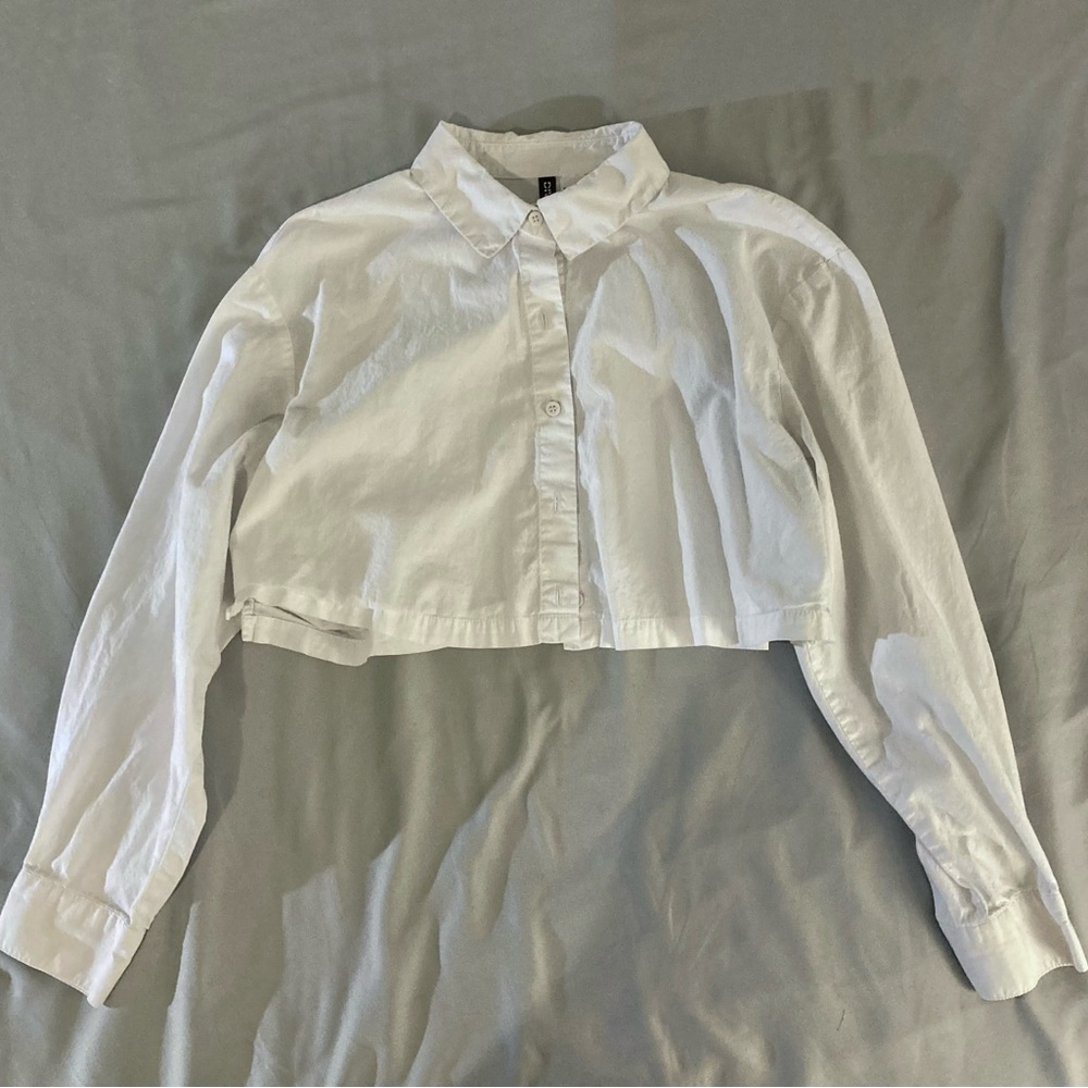 White Crop Button Up Long Sleeve